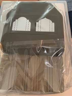 Stampin' Up! Treasured Tags Pick A Punch - Gray Plastic